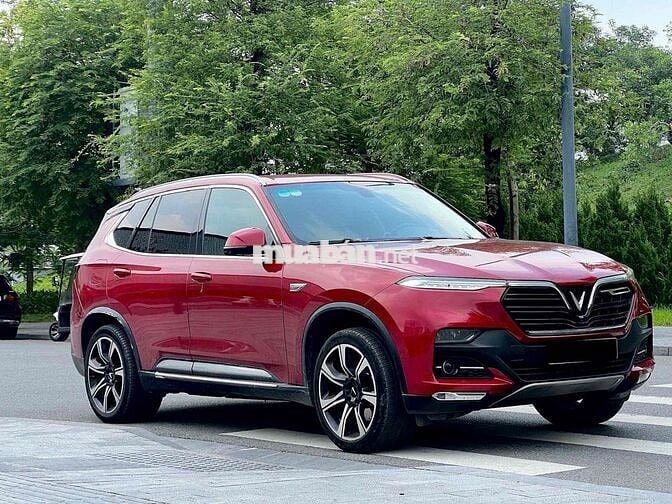 VinFast Lux SA2.0 2019 Premium 2.0 AT - 60000 km