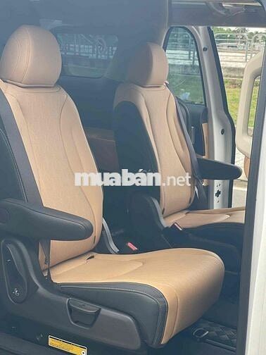 Kia Carnival 2024 Luxury 2.2D - 10000 km
