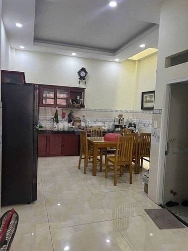  Bán Gấp! Nhà 6×11m – 3 Lầu – Gần Sân Bay & Công Viên – Giá Cực Tốt
