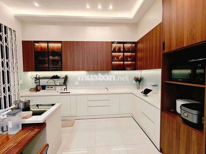 🔥💥 *PHẠM HUY THÔNG P7 KHU VIP - CĂN NHÀ SIÊU ĐẸP! 🏡💫 THANG MÁY NK.