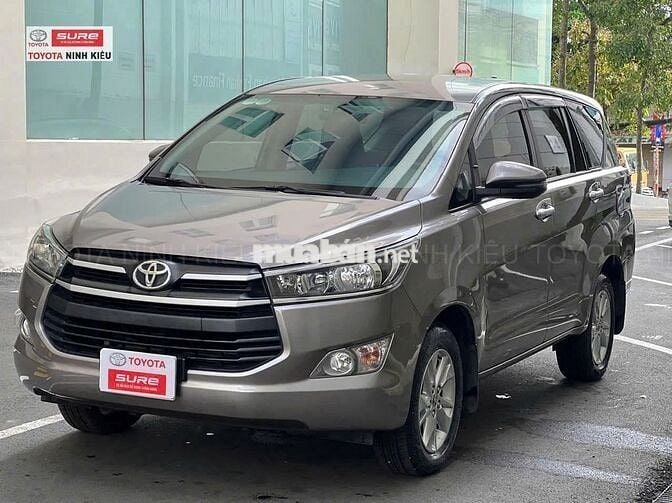 Toyota Innova 2019 2.0E - 72.000 km - Lên full đồ