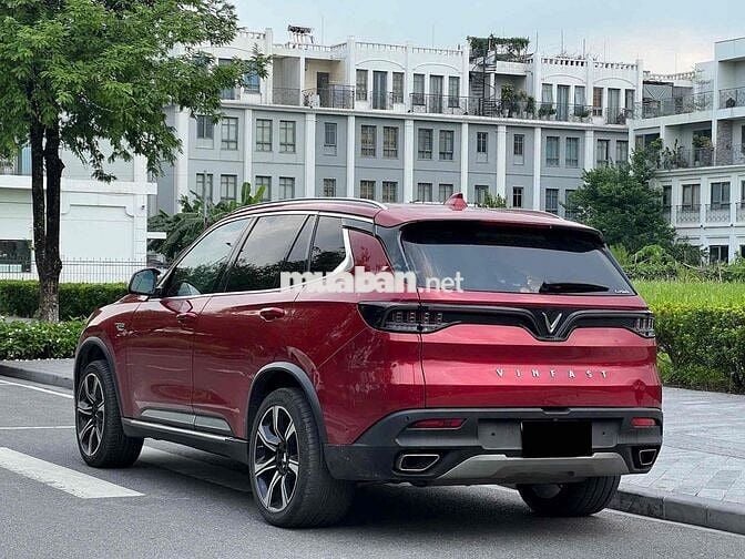 VinFast Lux SA2.0 2019 Premium 2.0 AT - 60000 km