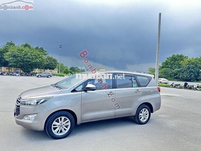 Toyota Innova 2.0E 2018