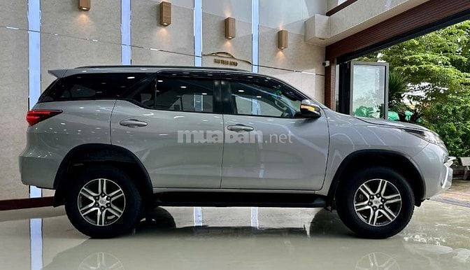 Toyota Fortuner 2.4G MT 2017 - 66.000km 1 đời chủ