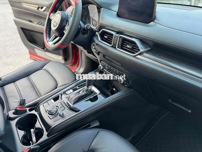 Gia đình cần bán CX5 sx 2024 Luxury.
