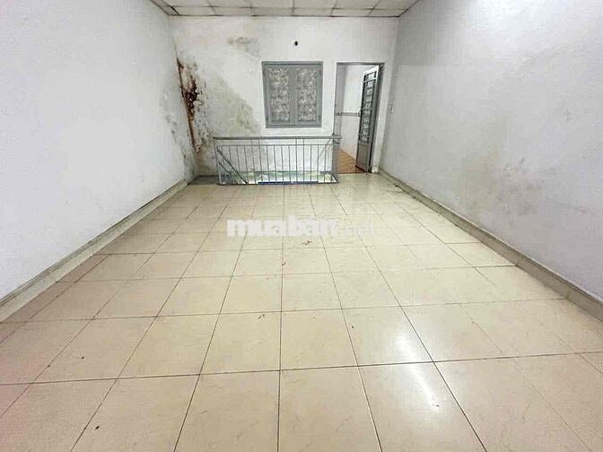 Nhà HƯƠNG LỘ 2 [4x18, lững, 2pn, 2toilet] 7,5tr/tháng
