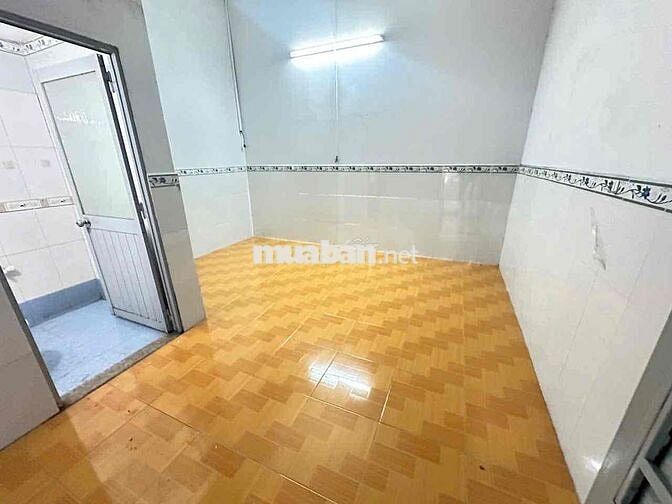 Nhà HƯƠNG LỘ 2 [4x18, lững, 2pn, 2toilet] 7,5tr/tháng
