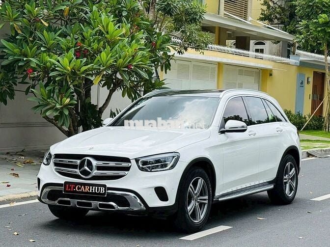 Mercedes GLC200 2021 trắng/kem siêu đẹp