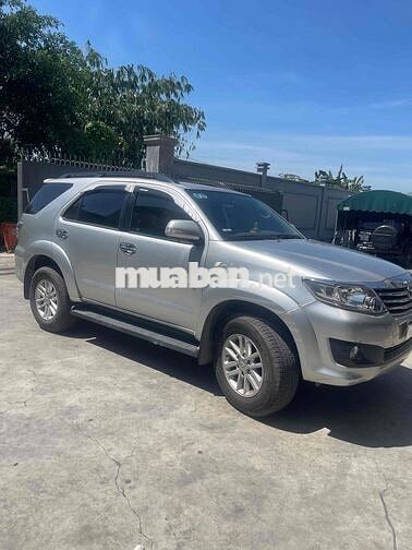 Toyota Fortuner 2013 2.7V 4x2 - 83830 km