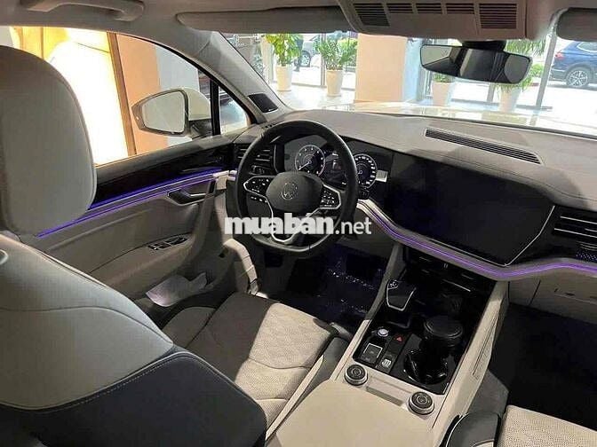 Volkswagen Touareg 2025 Chỉ 210Tr Nhận Xe Lăn Bánh