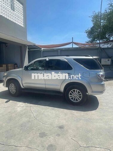 Toyota Fortuner 2013 2.7V 4x2 - 83830 km