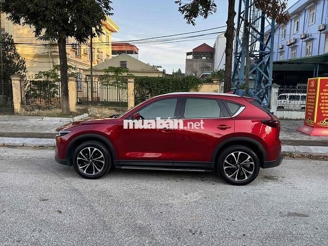 Gia đình cần bán CX5 sx 2024 Luxury.