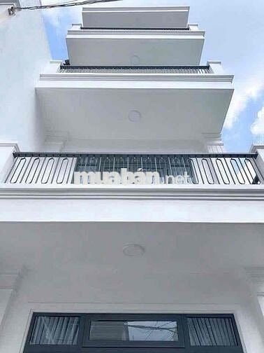 Bán nhà mới xây gần trung tâm hành chính tỉnh