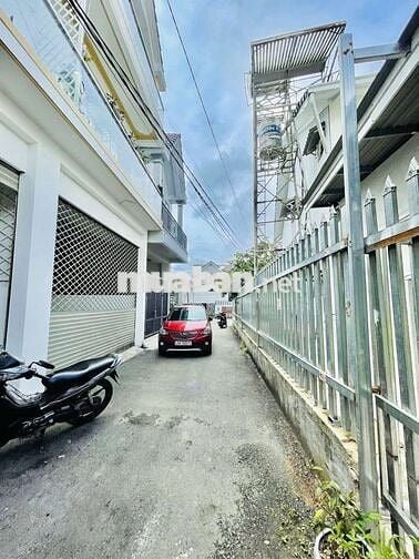 Bán nhà 2 mặt tiền Đà Lạt Đg Nguyễn Siêu