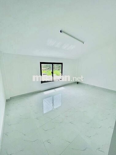 Bán nhà 2 mặt tiền Đà Lạt Đg Nguyễn Siêu