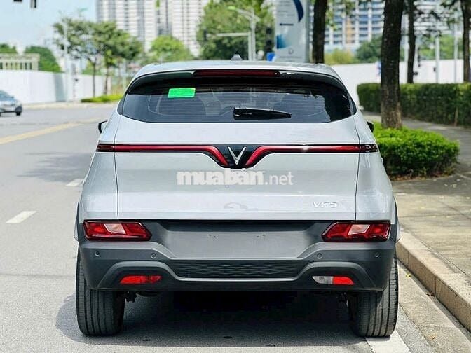 VF5 SIÊU ƯU ĐÃI, GIẢM LS 3%, TẶNG 2 NĂM BẢO HIỂM