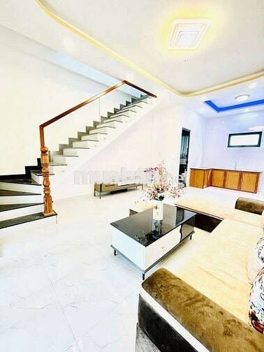 Bán nhà 2 mặt tiền Đà Lạt Đg Nguyễn Siêu