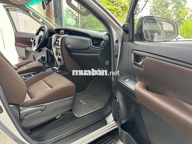 Toyota Fortuner 2.4G MT 2017 - 66.000km 1 đời chủ