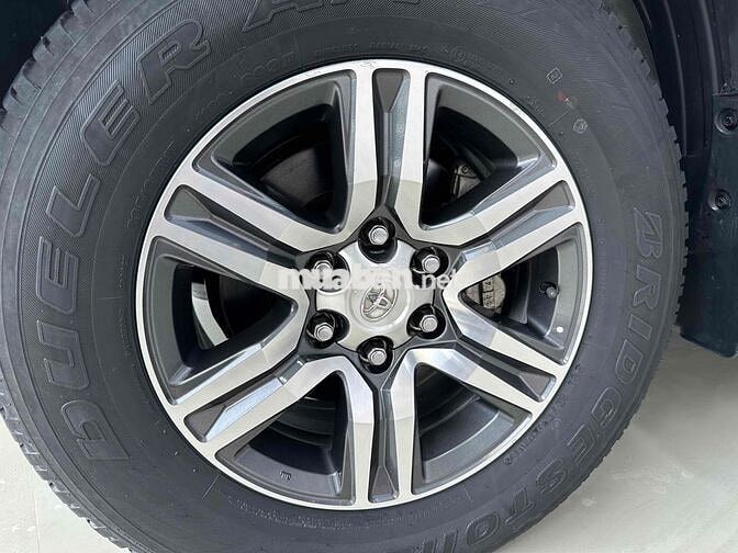 Toyota Fortuner 2.4G MT 2017 - 66.000km 1 đời chủ