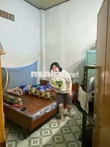 BÁN NHÀ HẺM TO 60,3M2 CẤP 4 GẦN CẦU PHÚ XUÂN SỔ RIÊNG HẺM NGẮN
