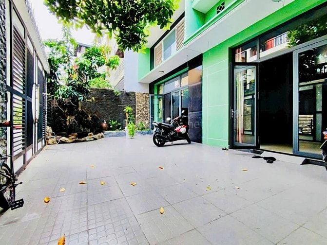 Nhà hẻm 6m khu CX Bắc Hải. DT 12x19m, 2 tầng - giá 23 tỷ