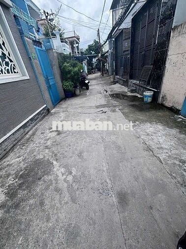 BÁN NHÀ HẺM TO 60,3M2 CẤP 4 GẦN CẦU PHÚ XUÂN SỔ RIÊNG HẺM NGẮN