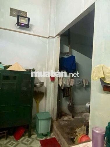 BÁN NHÀ HẺM TO 60,3M2 CẤP 4 GẦN CẦU PHÚ XUÂN SỔ RIÊNG HẺM NGẮN