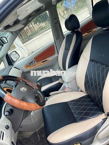 Toyota Innova 2009 G