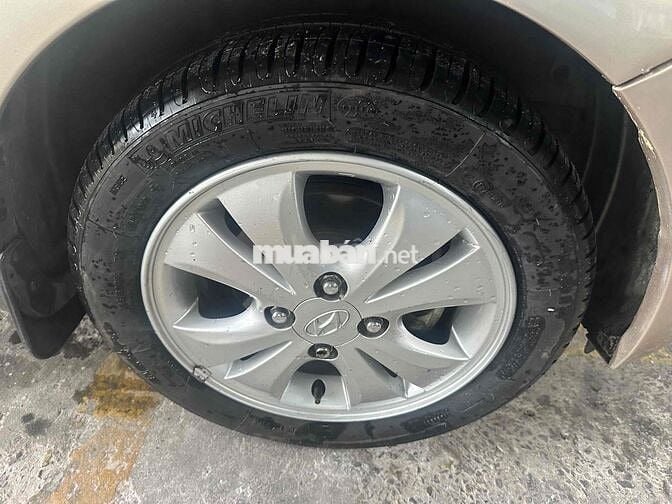 Hyundai Grand i10 2011 1.1 MT - 107000 km