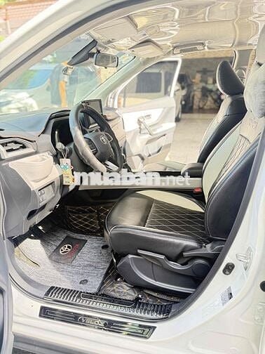 Toyota Veloz Cross 2022 CVT Top - 39000 km