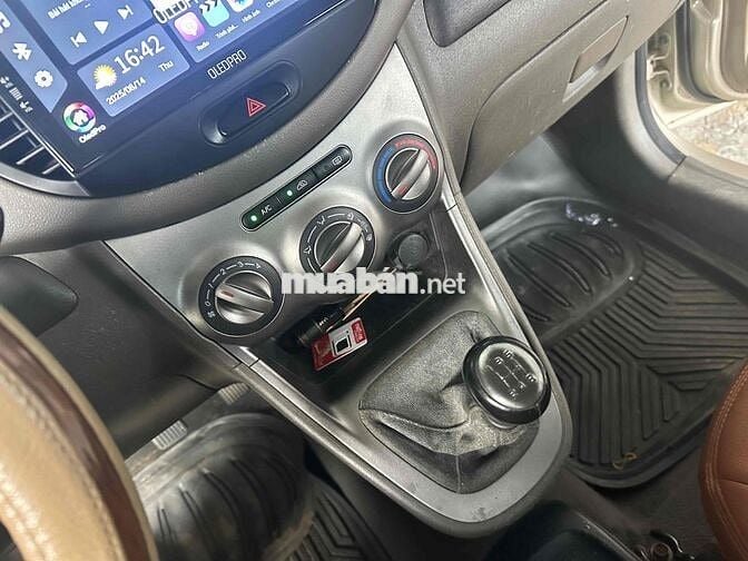 Hyundai Grand i10 2011 1.1 MT - 107000 km