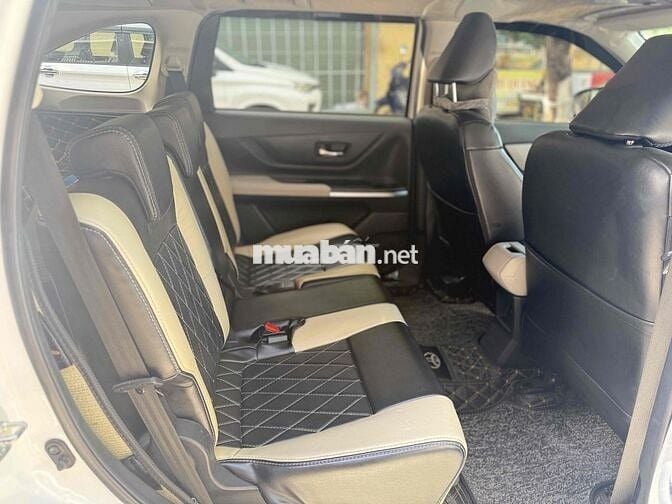 Toyota Veloz Cross 2022 CVT Top - 39000 km