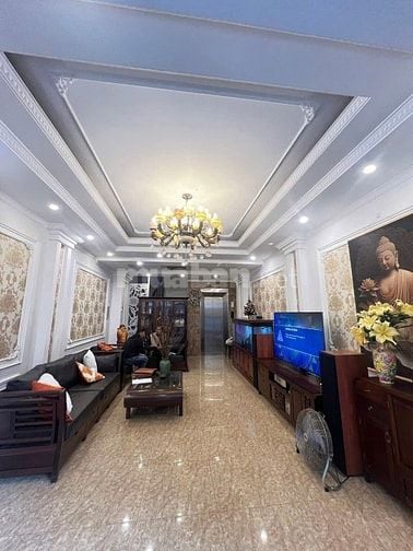 Tôi cần bán nhà phố Thái Hà, quận Đống Đa, Dt 55 m, 6 tầng, Mt 4.5 m, 