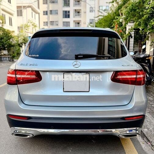 Mercedes Benz GLC 2017 250 4Matic - 45000 km