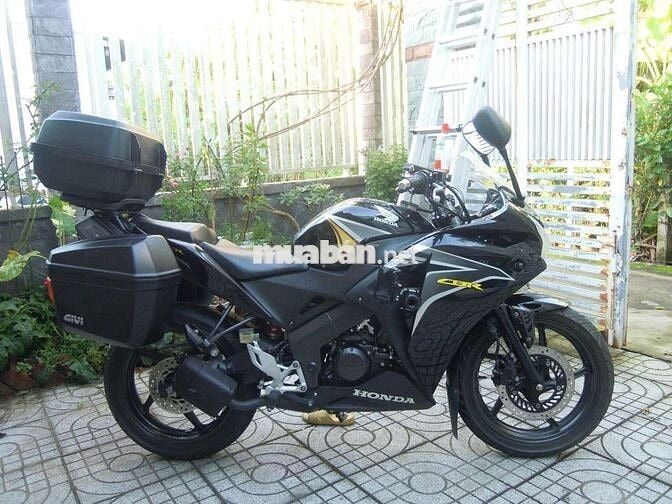 Cần bán Cbr150R Nhập Thái còn như mới