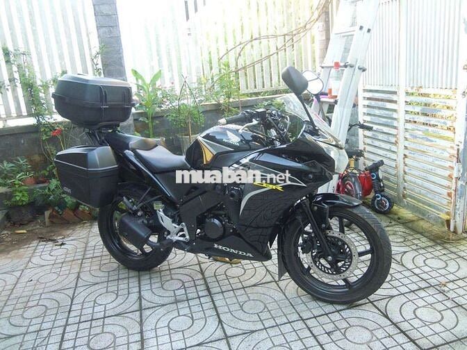 Cần bán Cbr150R Nhập Thái còn như mới