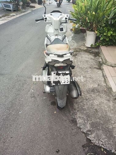 Bán xe Airblade 125cc,2016,1 đời chủ zin all Q6