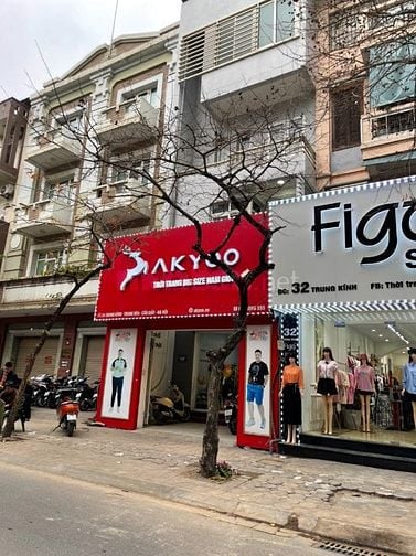 CHÍNH CHỦ! Bán nhà mặt phố Trung Kính, 87m2, MT 5m, sẵn dòng tiền