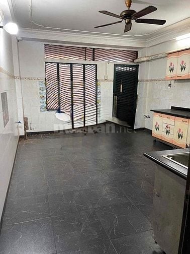 Cho thuê nhà mặt tiền Ưu Long, P.11, Q.8 giá 20tr
