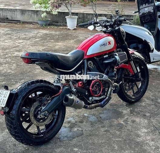 Ducati Scrambler 800 - 2017 - odo 11.400km