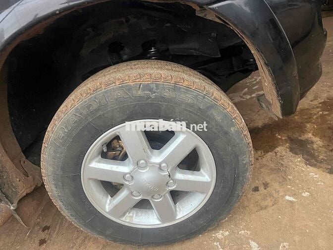 Isuzu Dmax 2007 - 14000 km