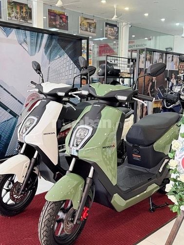 🛵𝐈𝐂𝐎𝐍-𝐞 đã có sẵn tại HEAD HOÀ MINH 