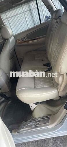 Toyota Innova 2006 G - 115367 km