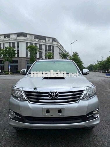 Toyota Fortuner máy dầu 2015 2.5G - 150000 km