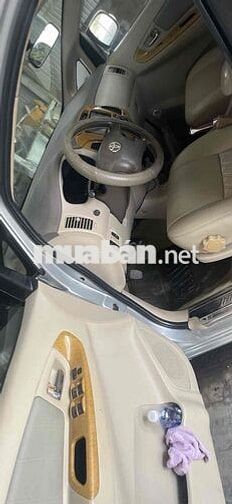 Toyota Innova 2006 G - 115367 km
