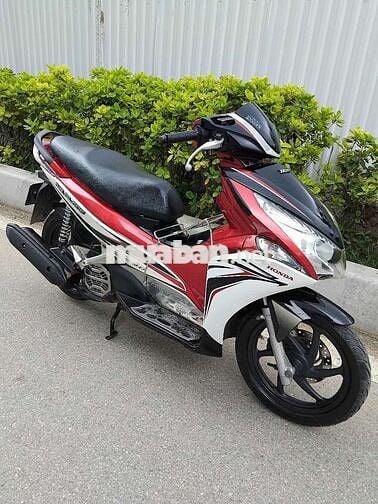 Xe honda Airblade đời mới có Fi Phun xăng điện tử