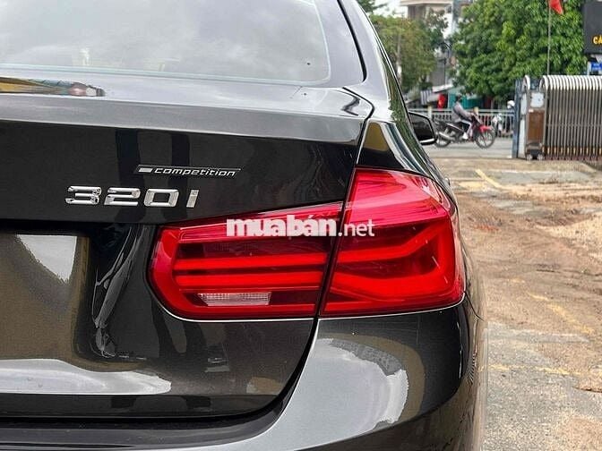 BMW 3 Series 2016 320i