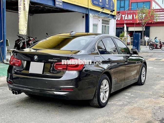 BMW 3 Series 2016 320i
