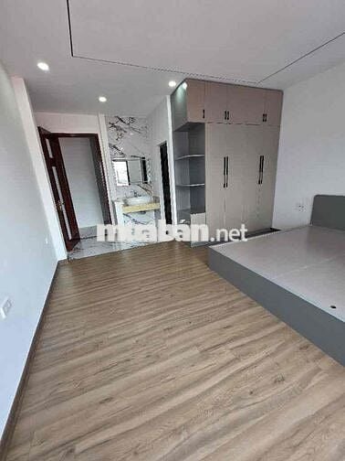 ❌NHÀ ĐẸP PHỐ TRẠM, 6 TẦNG X 4 NGỦ SÁT TTTM AOEN❌