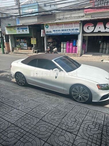 Audi A5 2010 2.0 T Quattro mui trần đẹp xuất sắc